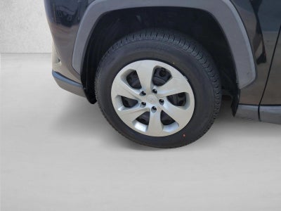 2019 Toyota RAV4 LE FWD (GS)