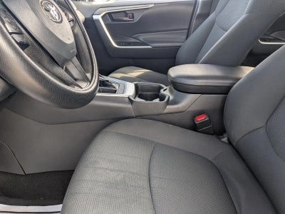 2021 Toyota RAV4 LE FWD (GS)
