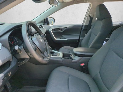 2022 Toyota RAV4 LE FWD (GS)