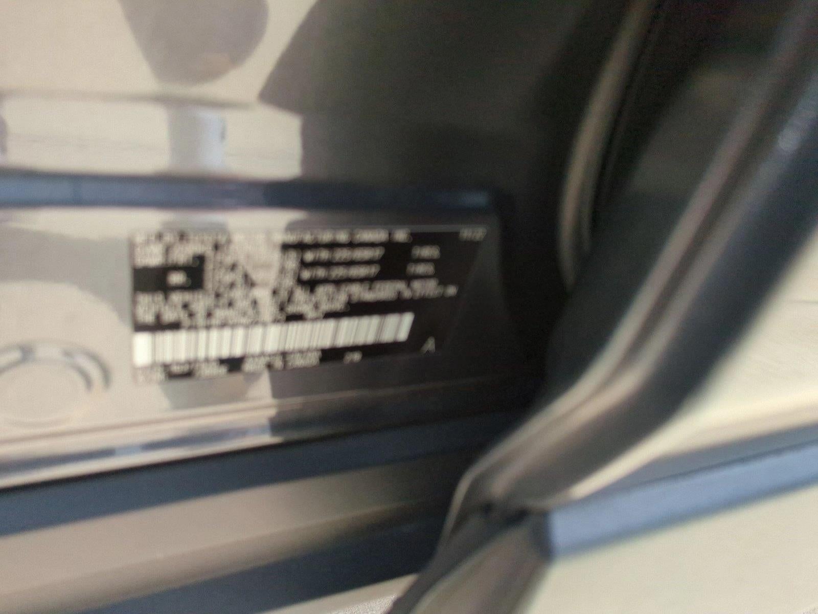 2022 Toyota RAV4 LE FWD (GS)