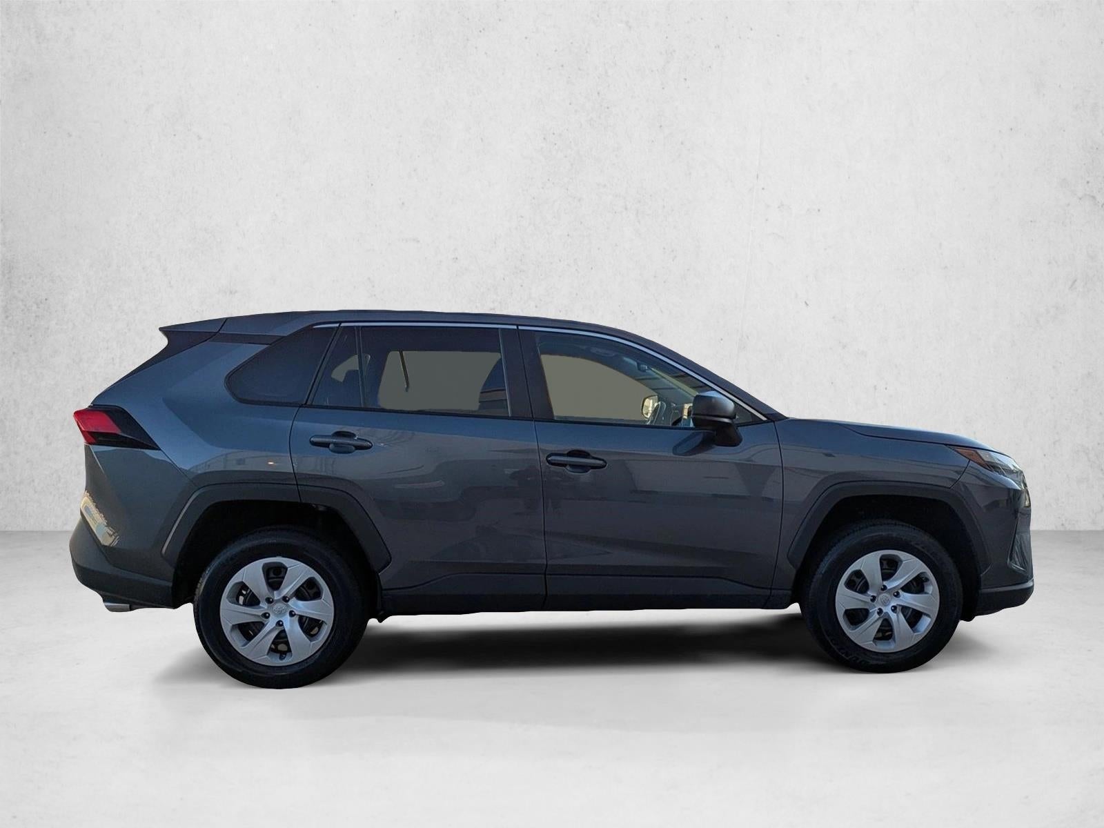 2023 Toyota RAV4 LE FWD (GS)