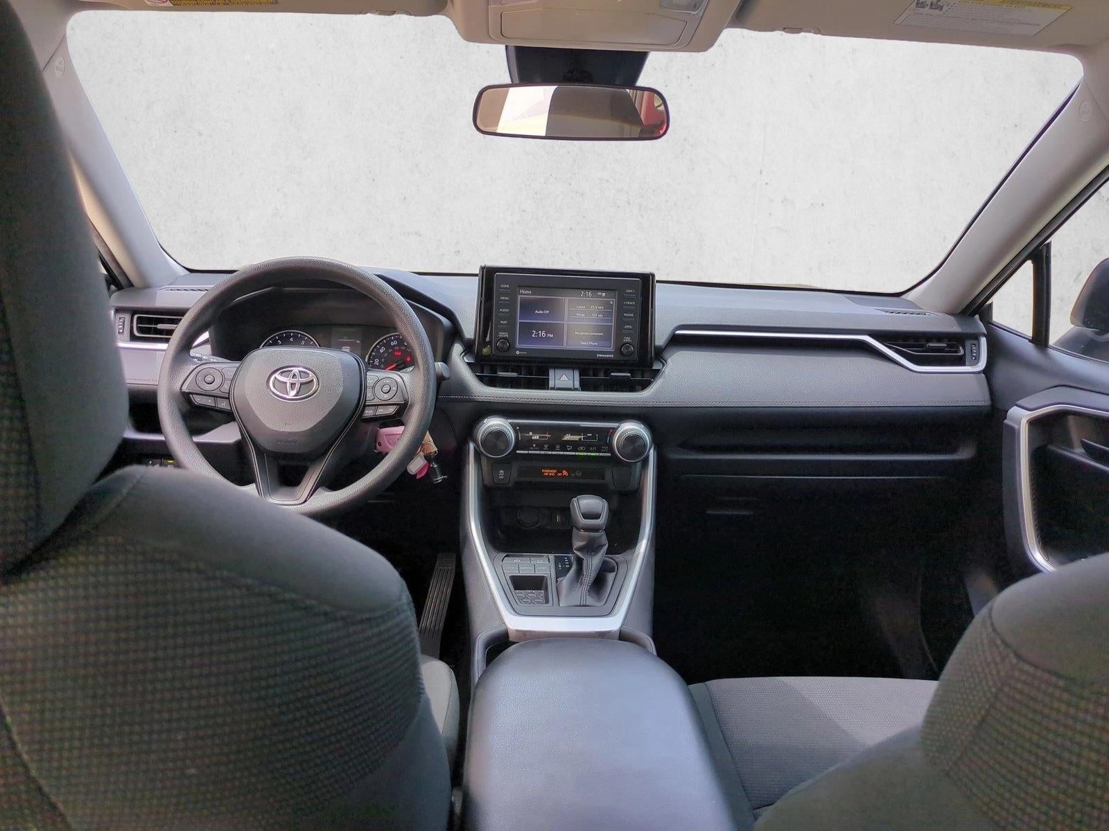 2021 Toyota RAV4 LE FWD (GS)
