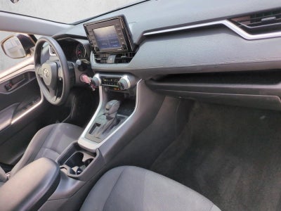 2021 Toyota RAV4 LE FWD (GS)