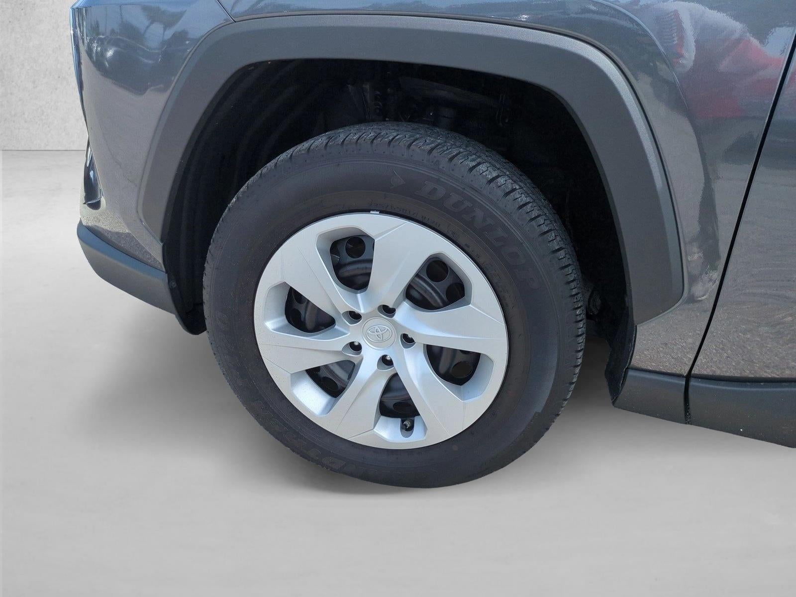 2025 Toyota RAV4 LE FWD (GS)