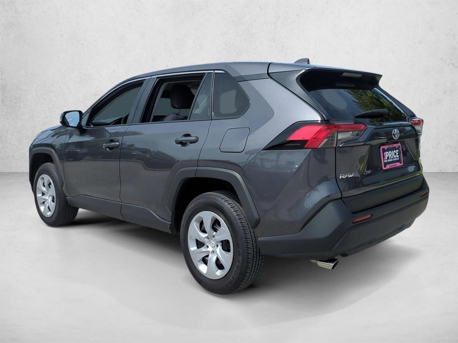 2025 Toyota RAV4 LE FWD (GS)