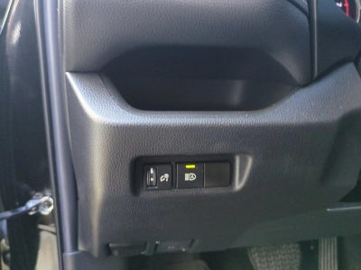 2022 Toyota RAV4 LE FWD (GS)