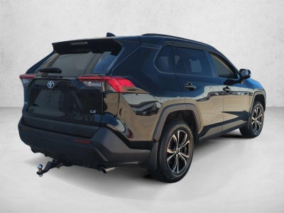 2022 Toyota RAV4 LE FWD (GS)