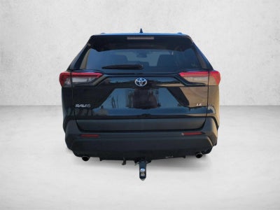 2022 Toyota RAV4 LE FWD (GS)