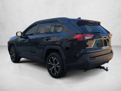 2022 Toyota RAV4 LE FWD (GS)