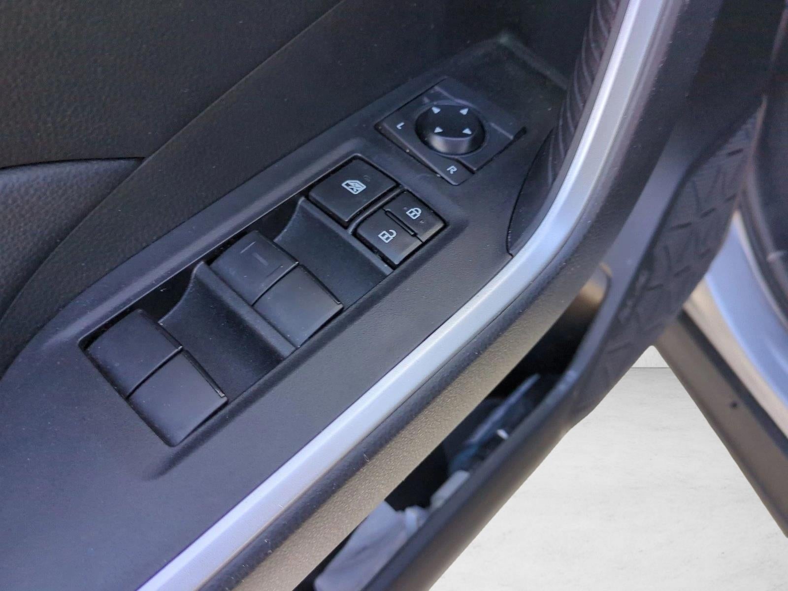 2023 Toyota RAV4 Hybrid LE AWD (Natl)