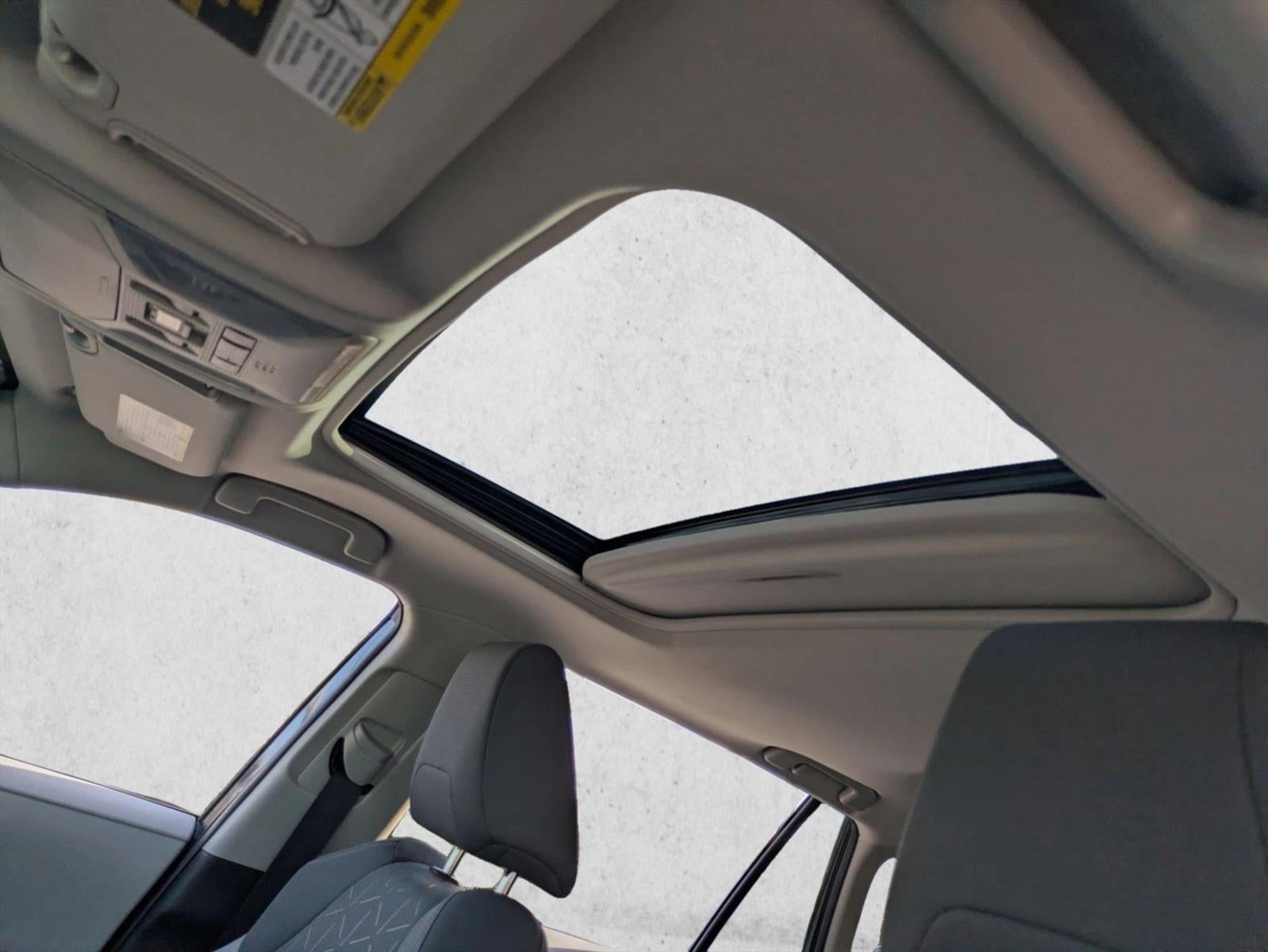 2021 Toyota RAV4 XLE AWD (Natl)