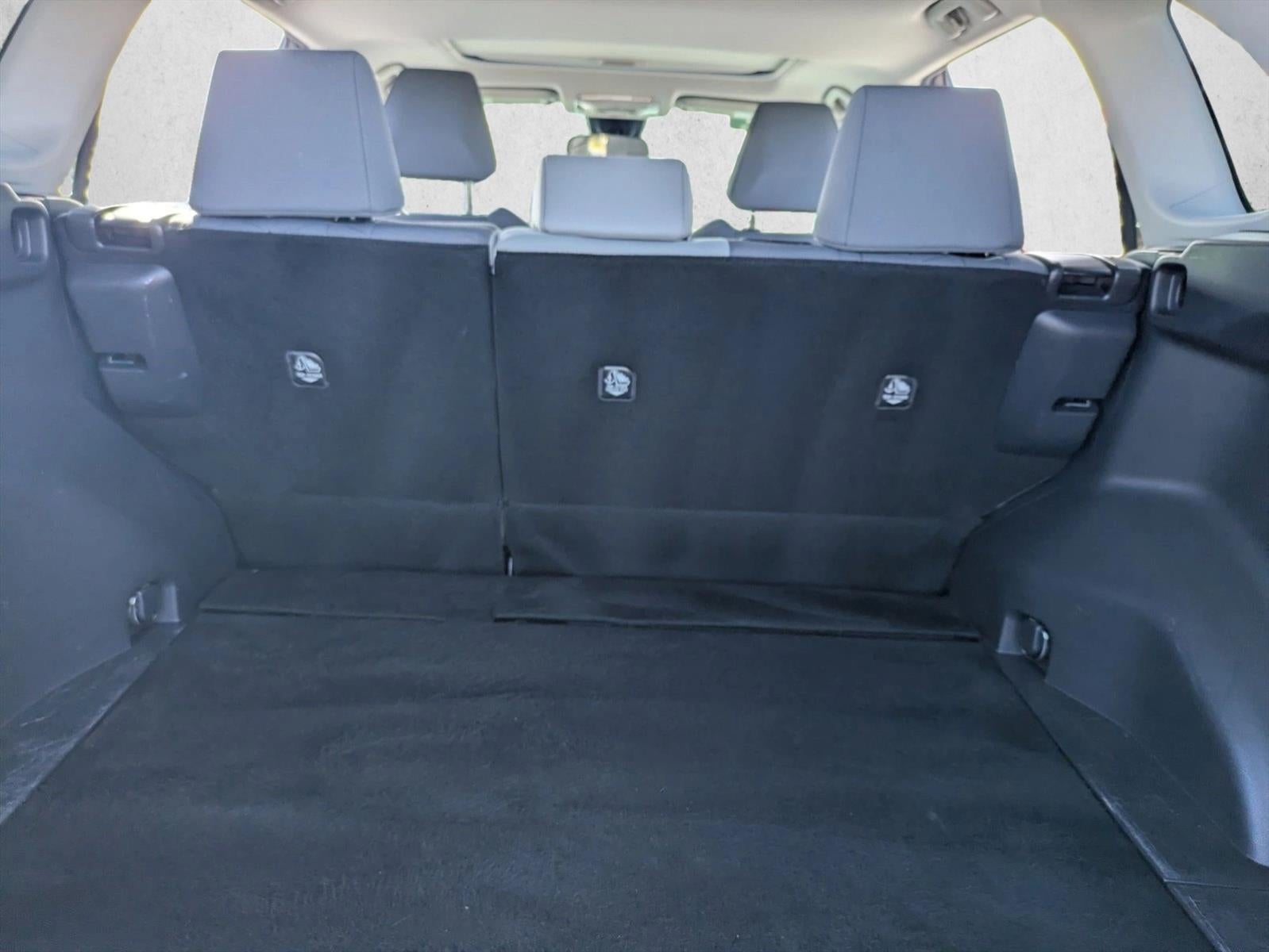 2021 Toyota RAV4 XLE AWD (Natl)