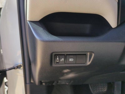 2020 Toyota RAV4 XLE FWD (GS)