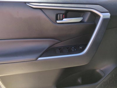 2024 Toyota RAV4 XLE FWD (Natl)