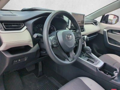 2025 Toyota RAV4 XLE FWD (Natl)