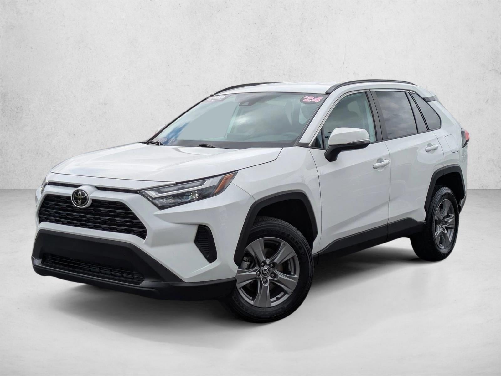 2024 Toyota RAV4 XLE FWD (GS)