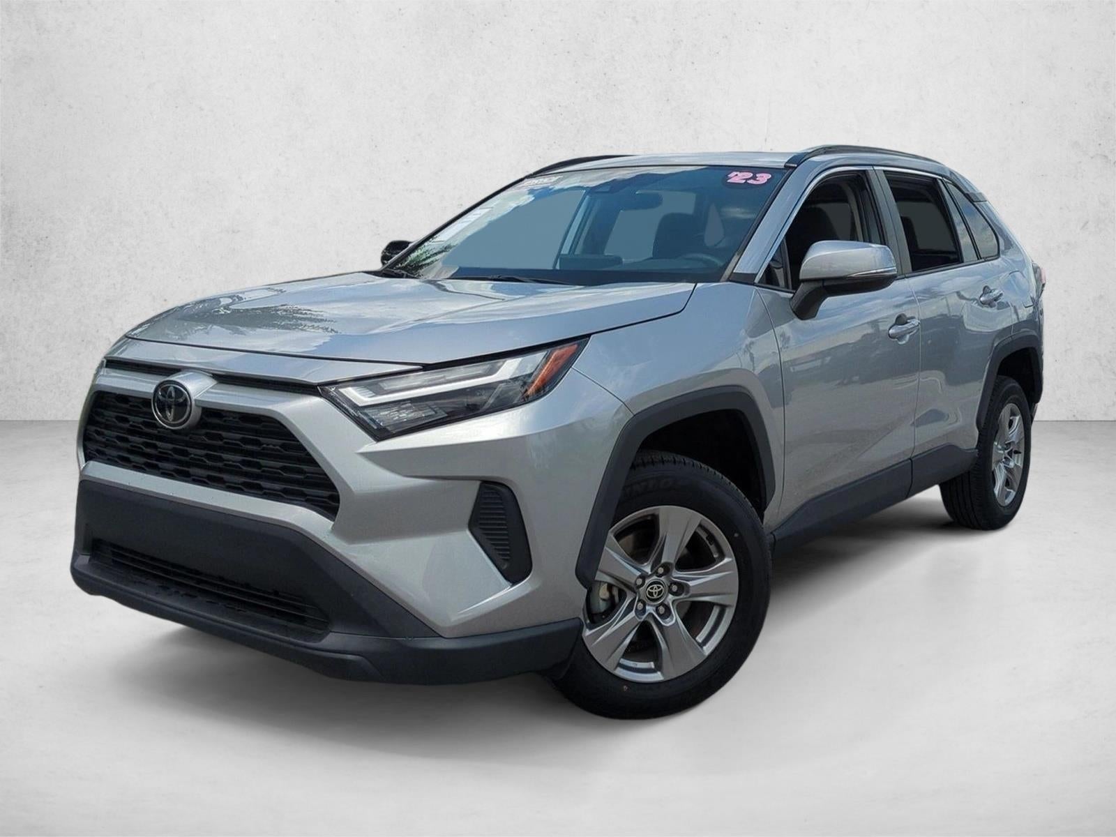 2023 Toyota RAV4 XLE FWD (GS)