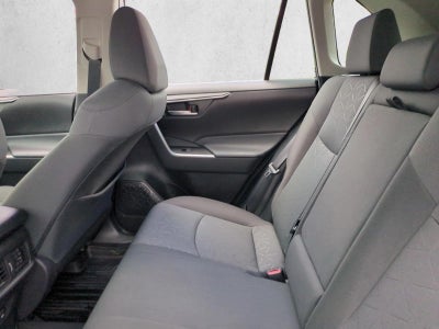 2023 Toyota RAV4 XLE FWD (GS)