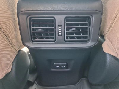 2025 Toyota RAV4 XLE FWD (GS)
