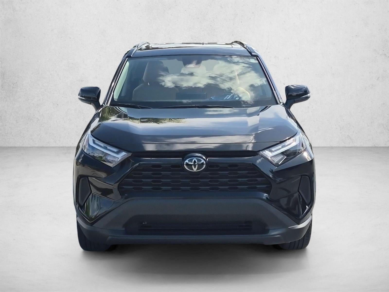 2025 Toyota RAV4 XLE FWD (GS)