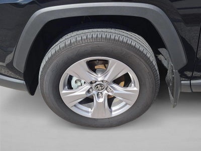 2025 Toyota RAV4 XLE FWD (GS)
