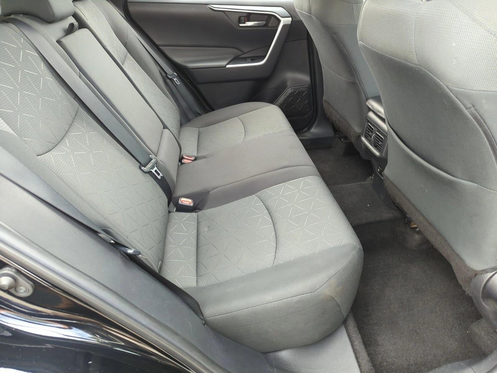 2021 Toyota RAV4 XLE FWD (GS)