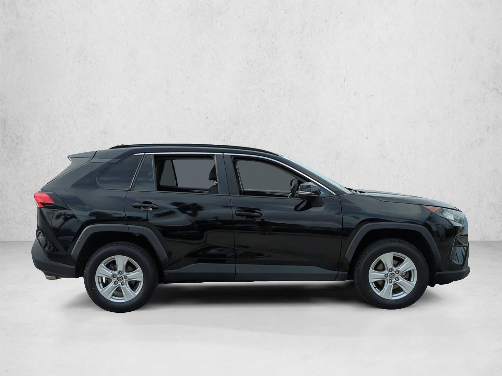 2021 Toyota RAV4 XLE FWD (GS)