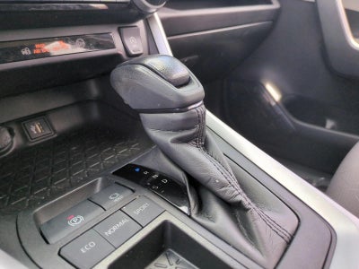 2024 Toyota RAV4 XLE FWD (Natl)