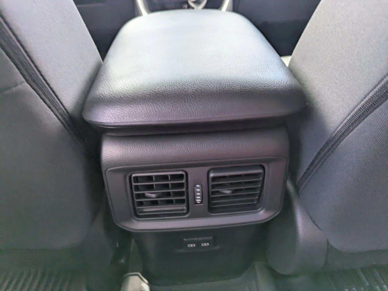 2024 Toyota RAV4 XLE FWD (GS)