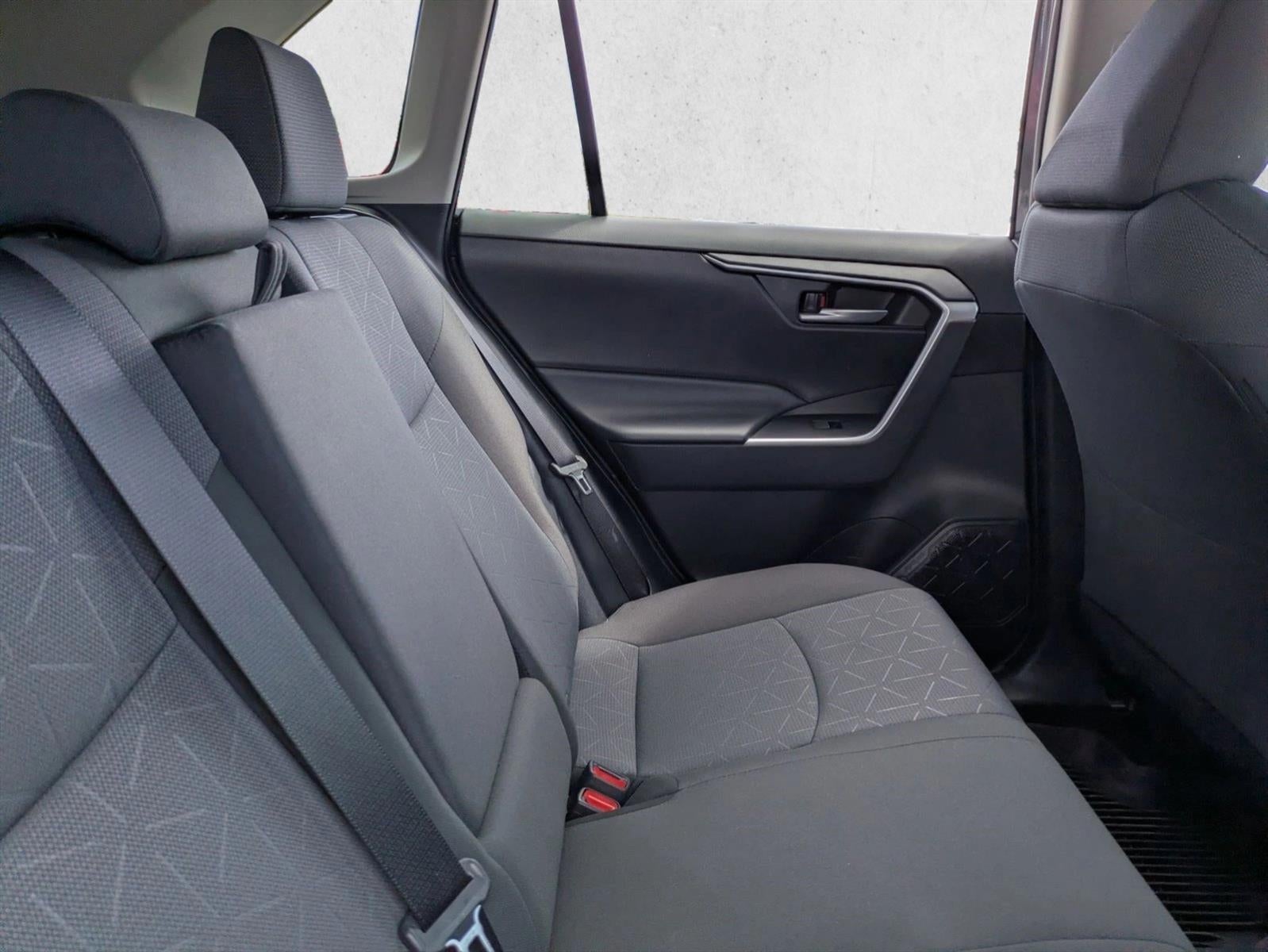 2024 Toyota RAV4 XLE FWD (GS)