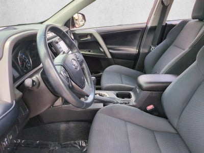 2018 Toyota RAV4 XLE FWD (GS)