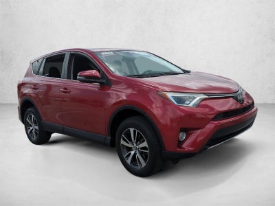 2018 Toyota RAV4 XLE FWD (GS)