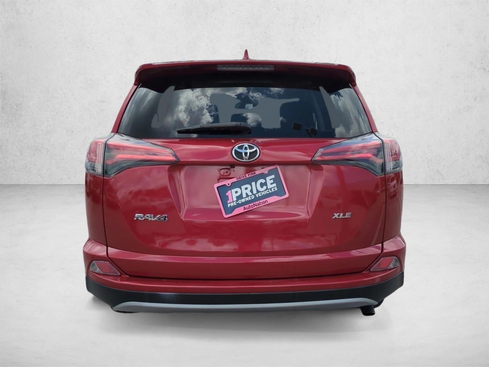 2018 Toyota RAV4 XLE FWD (GS)