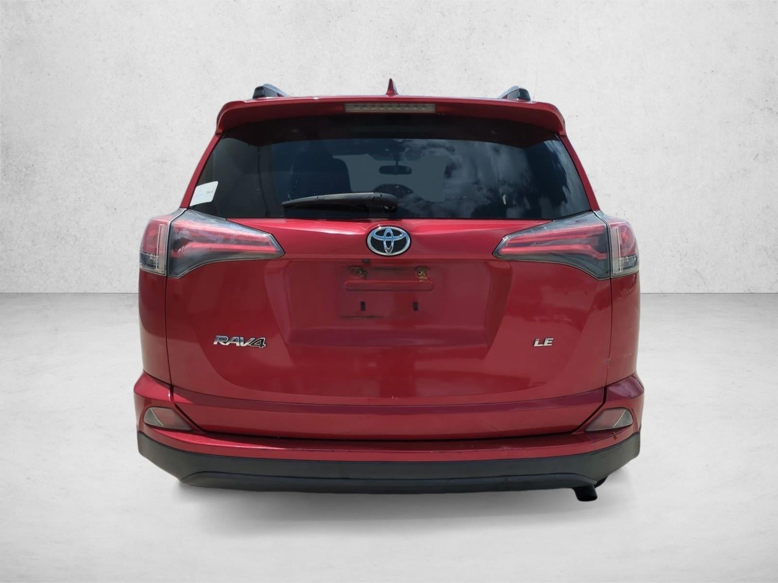 2016 Toyota RAV4 FWD 4dr LE (GS)
