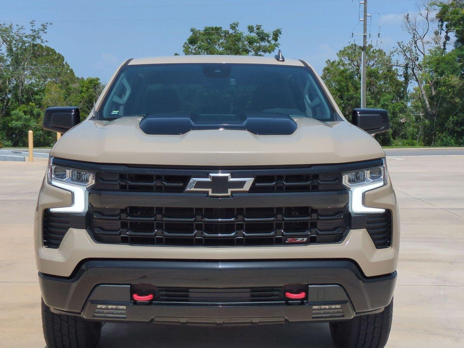 2022 Chevrolet Silverado 1500 Crew Cab Short Box 4-Wheel Drive LT Trail Boss