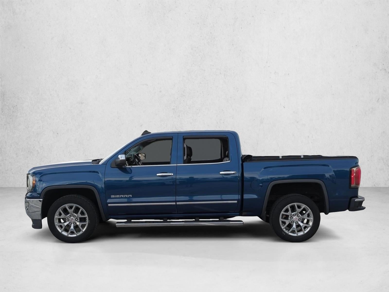2017 GMC Sierra 1500 Crew Cab Short Box 2-Wheel Drive SLT