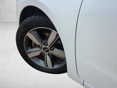 2018 Kia Forte LX Auto