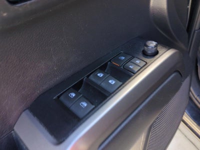 2023 Toyota Tacoma 2WD 2WD SR5 Double Cab 5' Bed V6 AT (GS)
