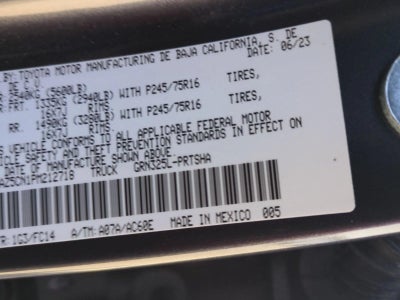 2023 Toyota Tacoma 2WD 2WD SR5 Double Cab 5' Bed V6 AT (GS)