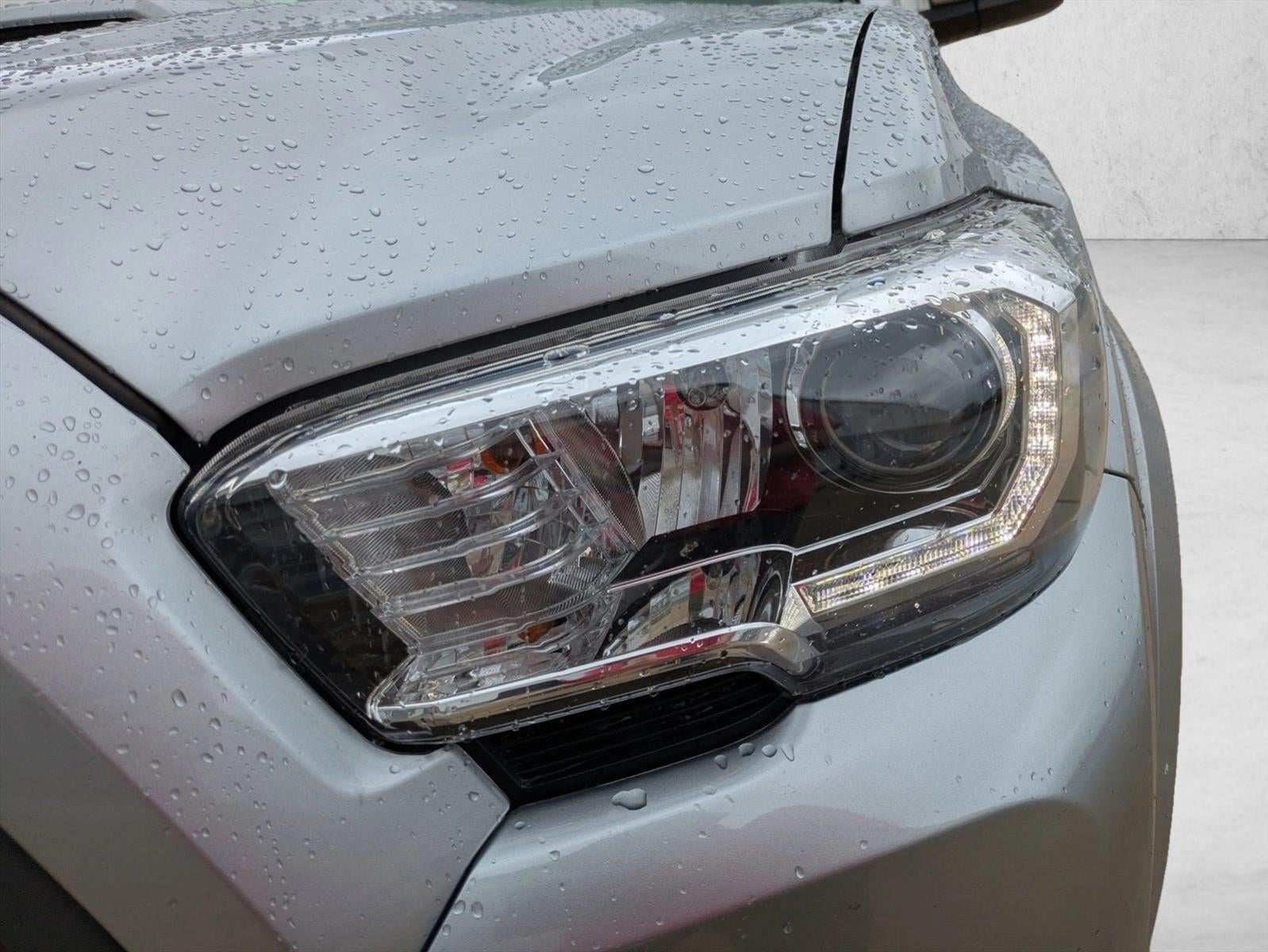 2022 Toyota Tacoma 2WD 2WD TRD Sport Double Cab 5' Bed V6 AT (Natl)