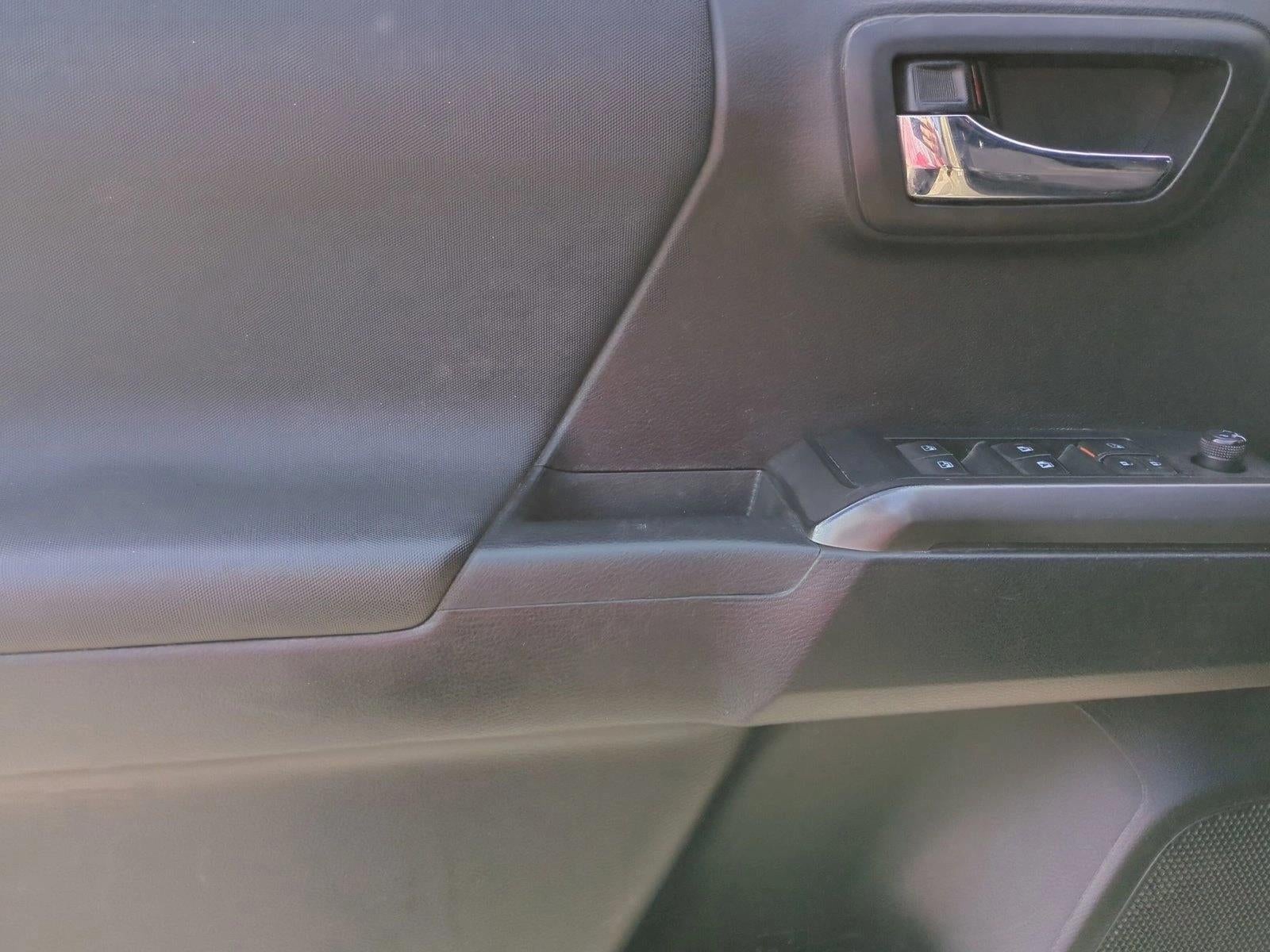 2019 Toyota Tacoma 2WD 2WD TRD Sport Double Cab 5' Bed V6 AT (Natl)