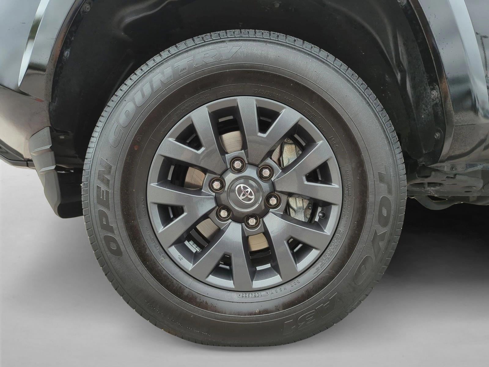 2023 Toyota Tacoma 2WD 2WD SR5 Double Cab 5' Bed V6 AT (GS)