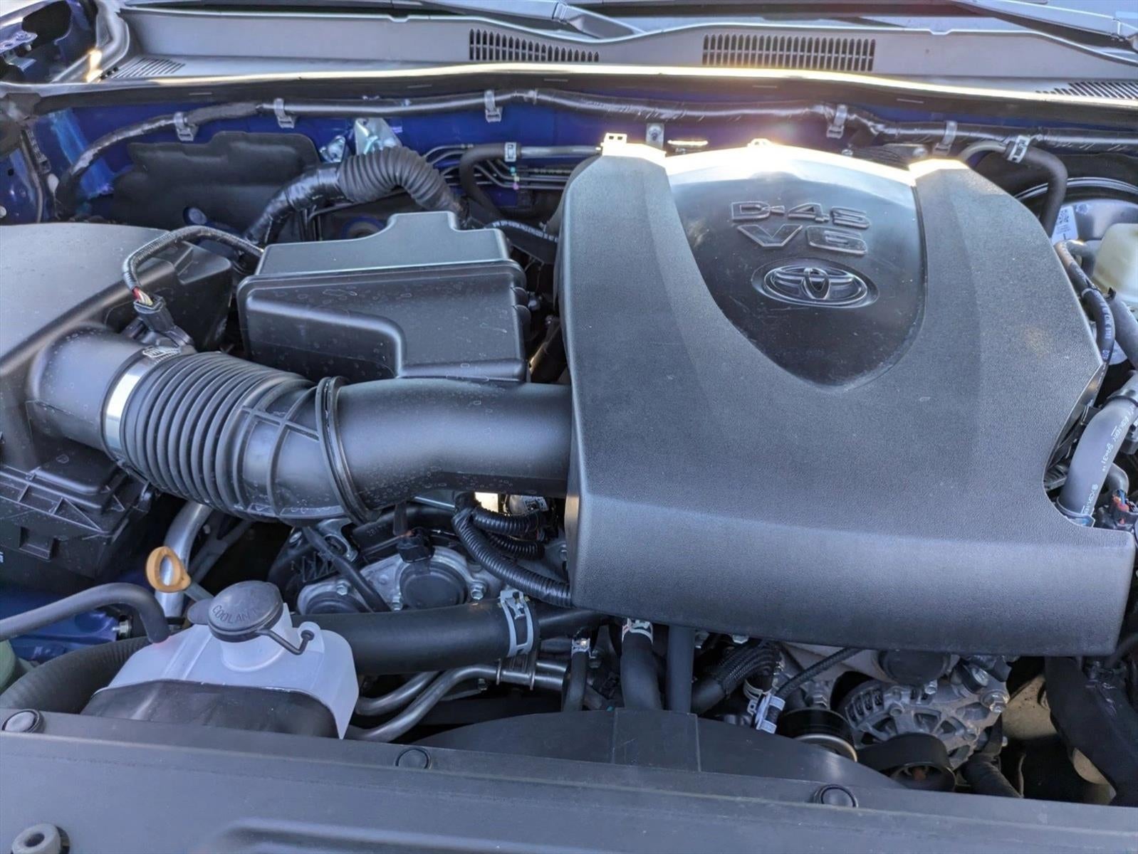 2022 Toyota Tacoma 2WD 2WD TRD Sport Double Cab 5' Bed V6 AT (Natl)