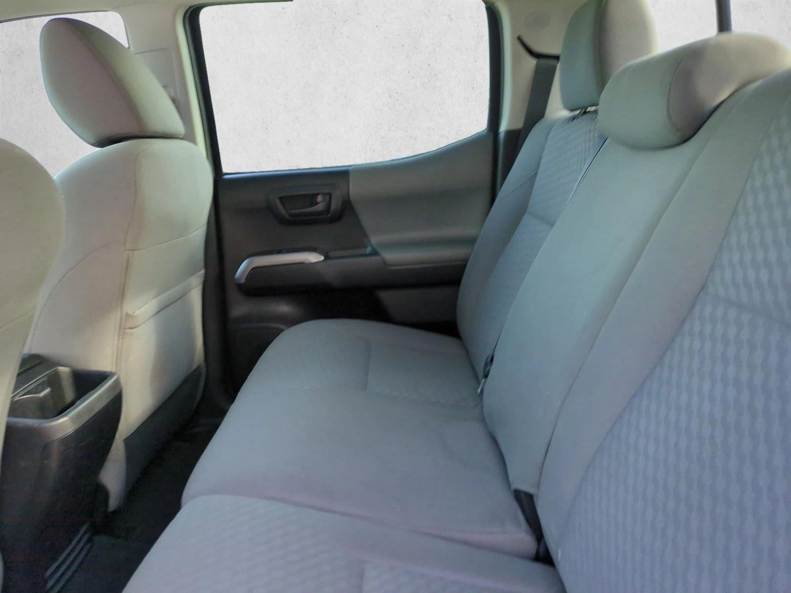 2022 Toyota Tacoma 2WD 2WD SR5 Double Cab 5' Bed V6 AT (GS)
