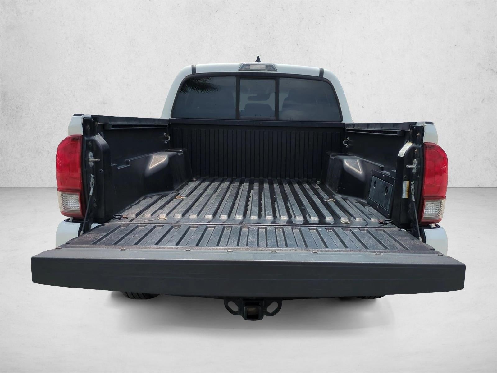 2023 Toyota Tacoma 4WD 4WD SR Double Cab 5' Bed V6 AT (GS)