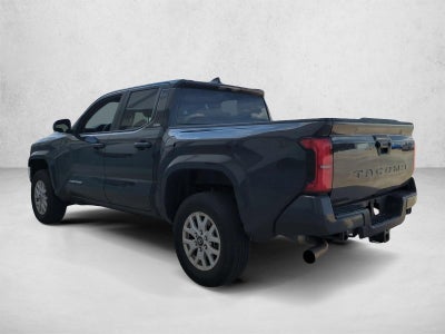 2024 Toyota Tacoma 2WD 2WD SR5 Double Cab 5' Bed AT (SE)