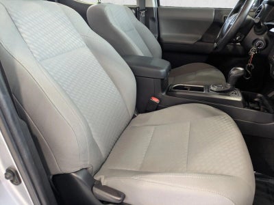 2022 Toyota Tacoma 2WD 2WD SR Double Cab 5' Bed I4 AT (GS)