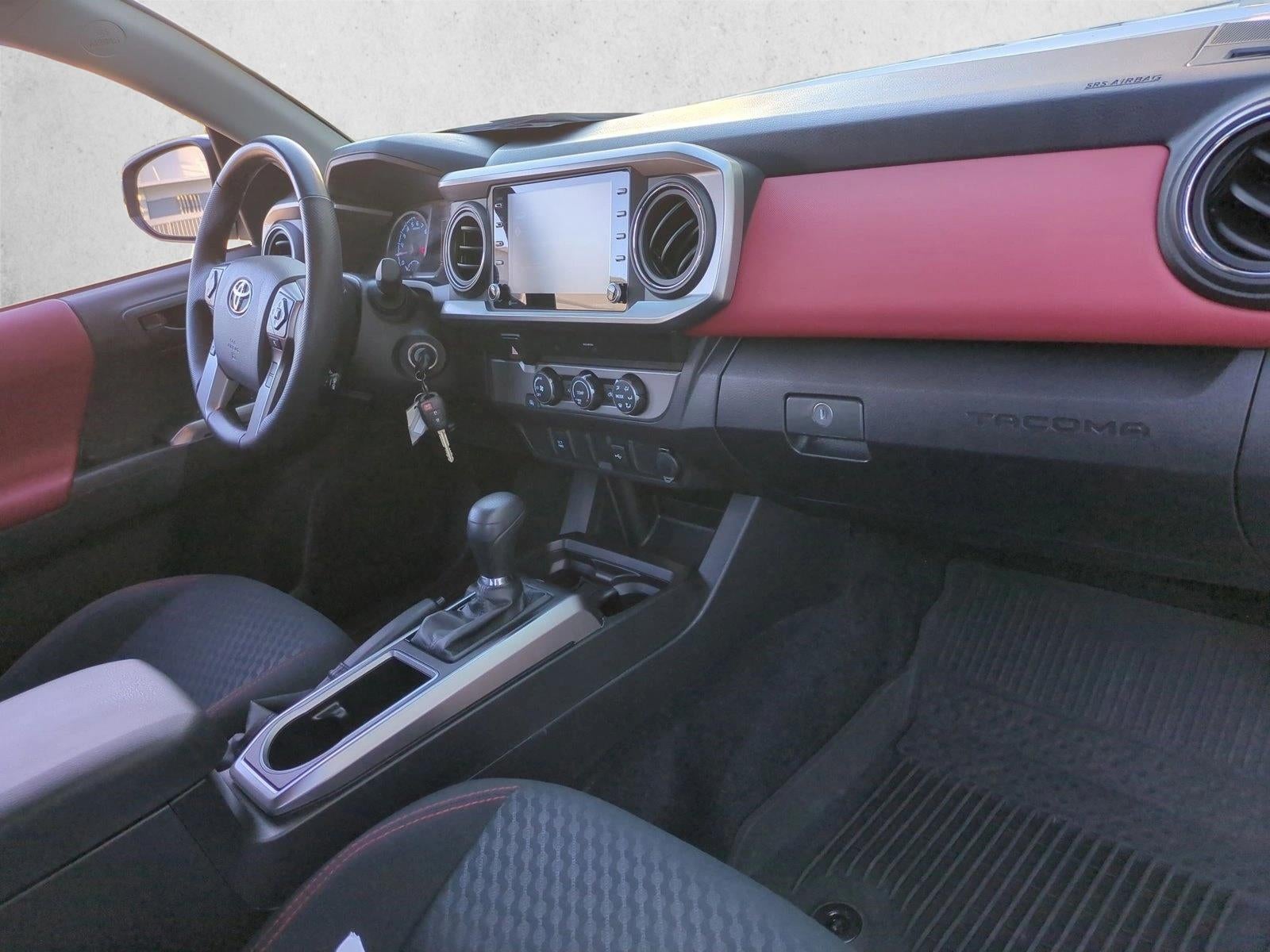 2022 Toyota Tacoma 2WD 2WD SR5 Double Cab 5' Bed I4 AT (SE)