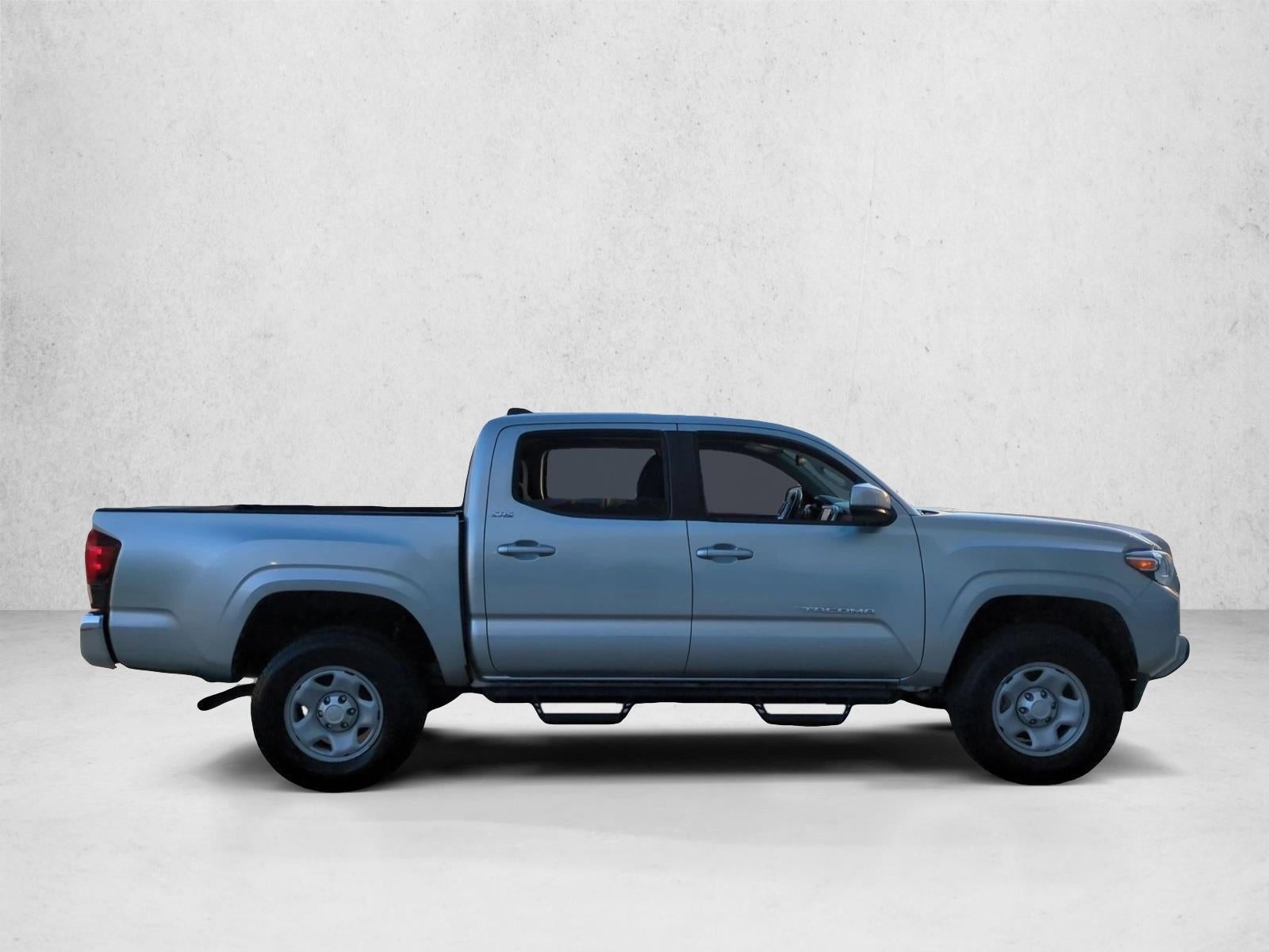 2022 Toyota Tacoma 2WD 2WD SR5 Double Cab 5' Bed I4 AT (SE)