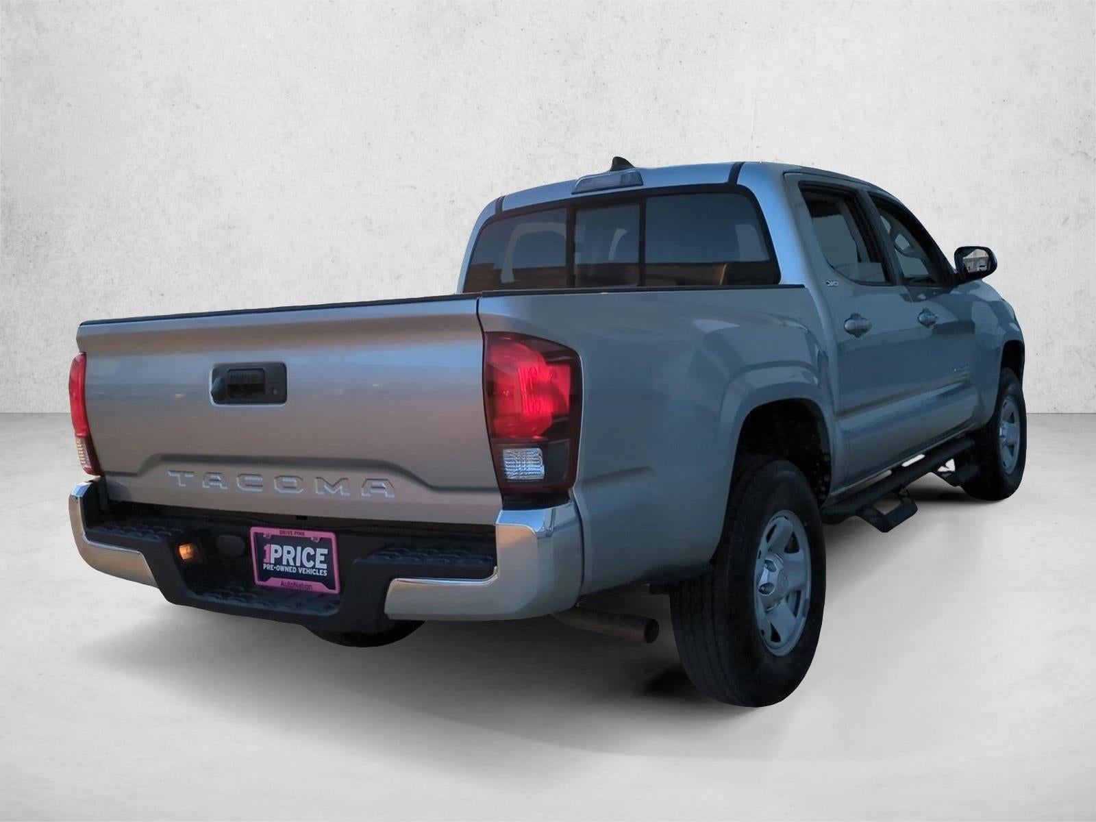 2022 Toyota Tacoma 2WD 2WD SR5 Double Cab 5' Bed I4 AT (SE)